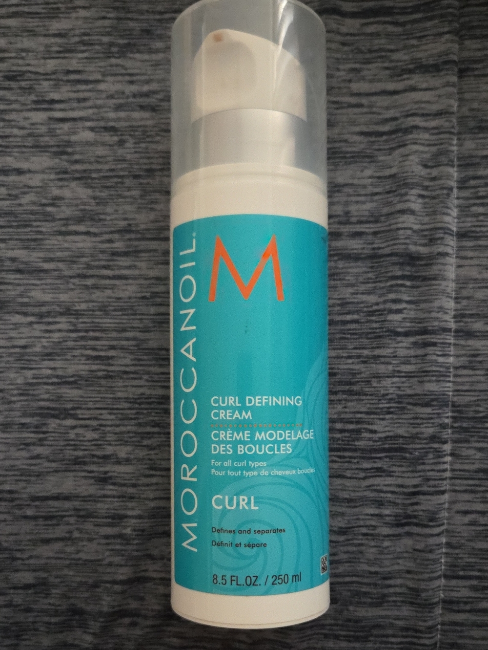 Moroccanoil Curl Defining Cream - Turquoise and White Bottle